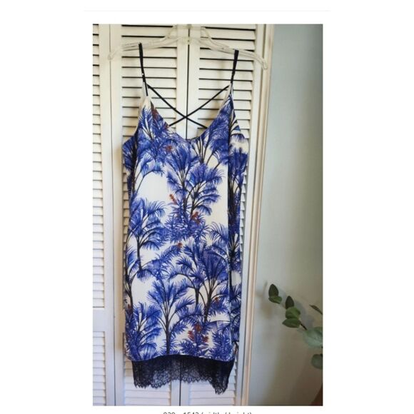Adelyn Rae Palm Slip Dress Lace Hem M Blue - Picture 1 of 12